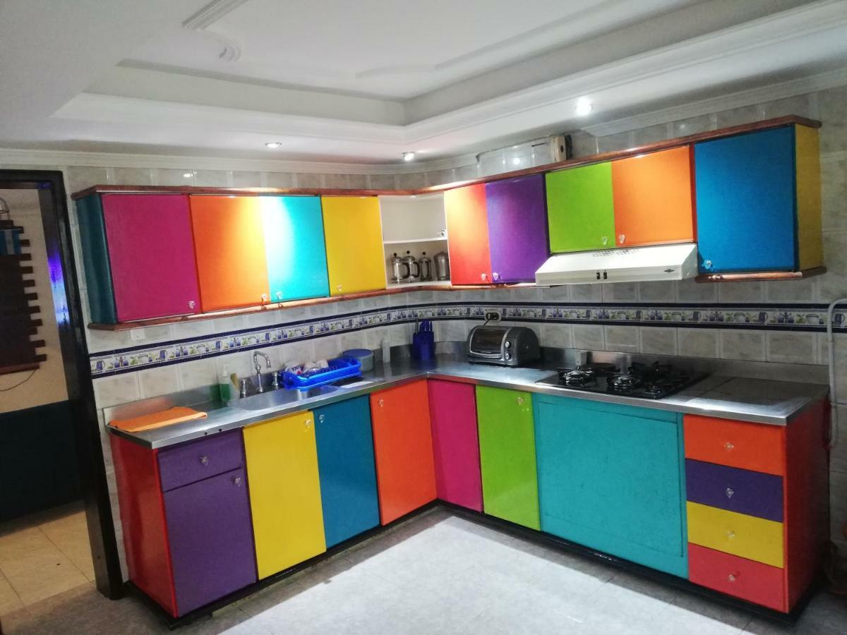 Hostal Casa Paraiso Μεντεγίν Εξωτερικό φωτογραφία